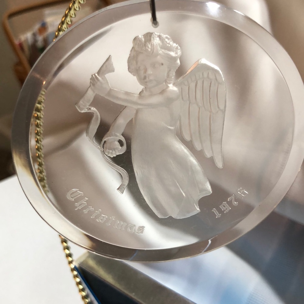 A Medley of Carols Vintage Christmas Ornament hark the herald angels sing